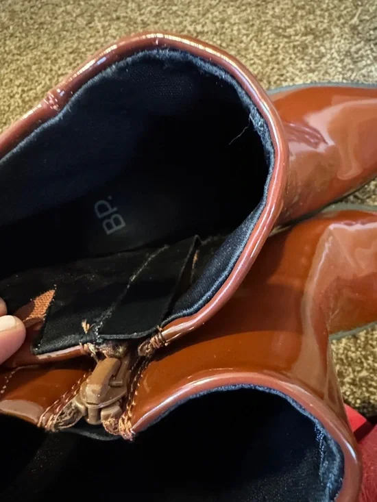 Nordstrom Rust-Red Patent Pointed Toe Block Heel Ankle Boots - Picture 3 of 4